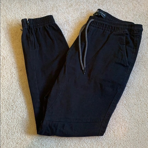 Brooklyn Cloth Black Drawstring Jogger Pants - Picture 2 of 5